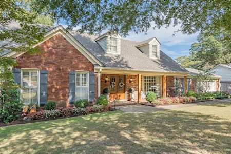 7046 Great Oaks Rd Germantown, TN 38138