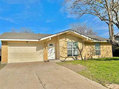 3412 N Avenue Plano, TX 75074