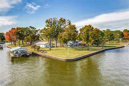 218 Matador Ranch Road Trinidad, TX 75163
