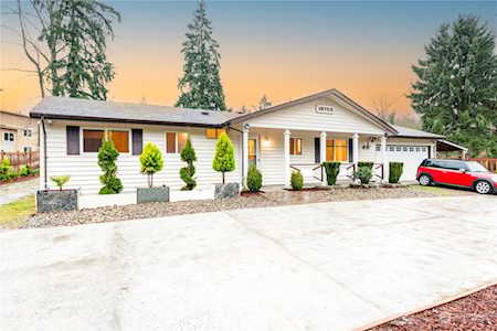 18703 SW Vashon Hwy Vashon, WA 98070