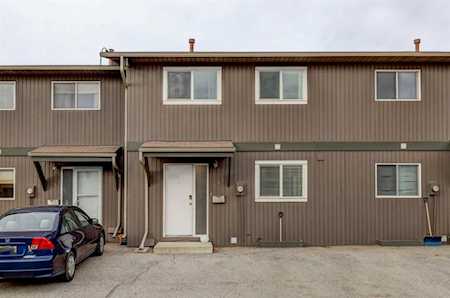 5340 17 Ave SW #212 Calgary, AB T3E 6M3