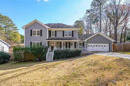 4416 Saint Michaels Drive SW Lilburn, GA 30047