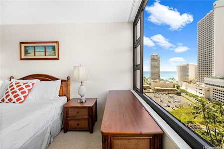 201 Ohua Avenue #1404-T1 Honolulu, HI 96815