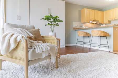 411 Hobron Lane #608 Honolulu, HI 96815