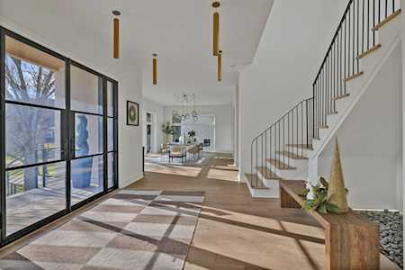 6324 East Valley Rd Nashville, TN 37205
