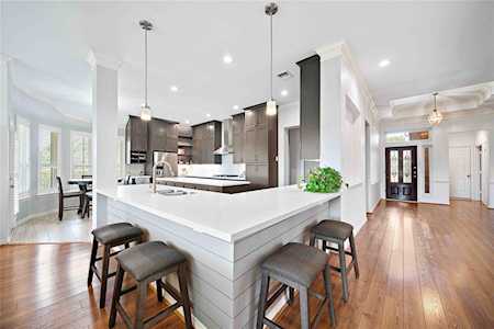 1914 Cascade Court Sugar Land, TX 77479