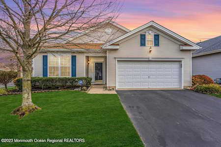 1 Miles Pond Place Barnegat, NJ 08005