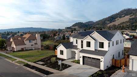 5899 Mountain Hawk Drive Santa Rosa, CA 95409