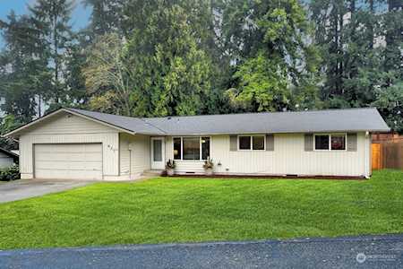 417 106th Avenue Ct E Edgewood, WA 98372