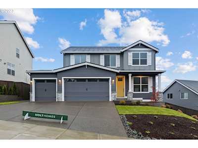 9058 N Hargrave ST Camas, WA 98607