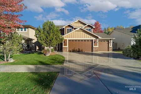 3002 E Deerhill Drive Meridian, ID 83642