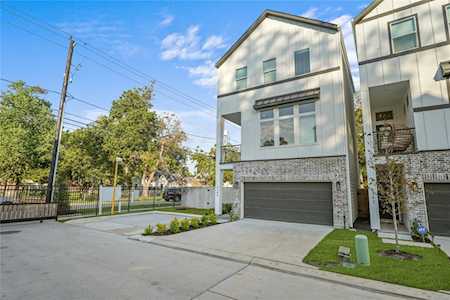 5314 Donovan Gardens Ln Houston, TX 77091