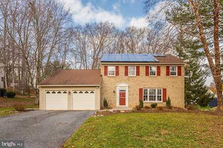 3833 Dahlgren Ct Ellicott City, MD 21042