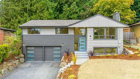 16315 Densmore Ave N Shoreline, WA 98133