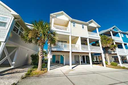 1508 S Lake Park Blvd Carolina Beach, NC 28428