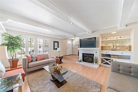 333 Spinnaker Way Seal Beach, CA 90740