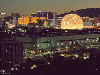 3111 Bel Air Dr #18A Las Vegas, NV 89109