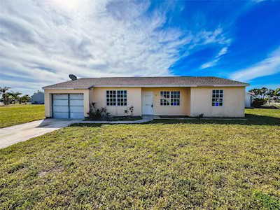 6351 Coniston St Port Charlotte, FL 33981