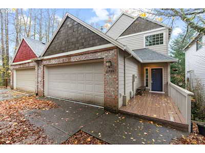 3729 SW Stephenson ST Portland, OR 97219