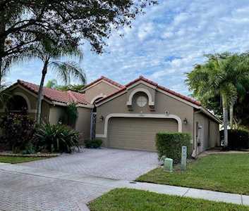 10087 Diamond Lake Drive Boynton Beach, FL 33437