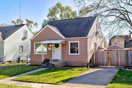 1516 E Chesterfield St Ferndale, MI 48220