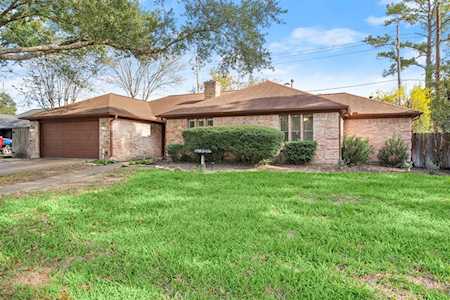 13106 Timberlake Dr Cypress, TX 77429