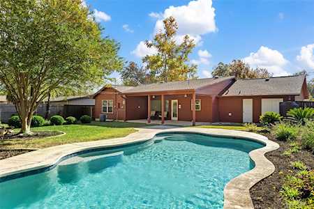 2702 Park View DR Austin, TX 78757