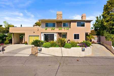 1915 Somerset Avenue Cardiff By The Sea, CA 92007