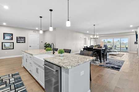 5285 Highpointe Lakes Drive Westerville, OH 43081