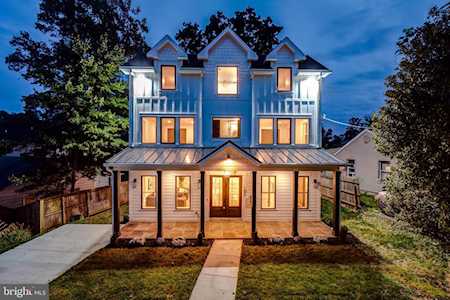 102 Ritchie Ave Silver Spring, MD 20910