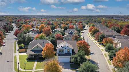 1605 Pepperbark LN #126 Austin, TX 78748