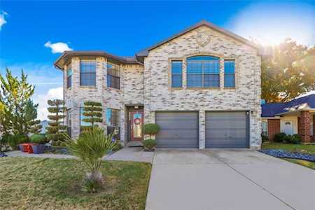 9092 Elbe Trail Fort Worth, TX 76118