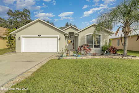 897 NE Tavernier Circle Palm Bay, FL 32905