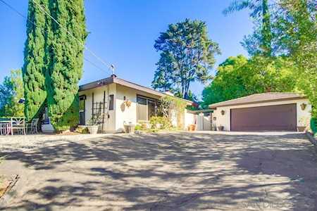 16325 Avenida Florencia Poway, CA 92064