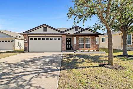 203 Baldwin ST Hutto, TX 78634