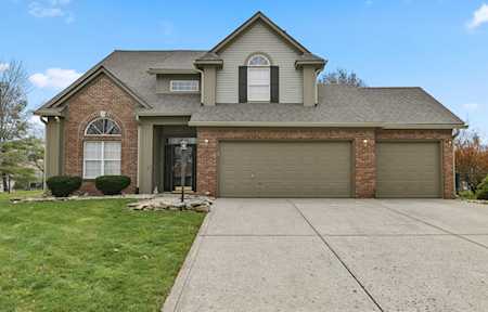 1409 Preston Ct Greenwood, IN 46143