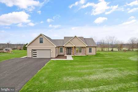 14318 Luella Place Hagerstown, MD 21740