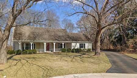 130 Ridgecrest Dr Chesterfield, MO 63017