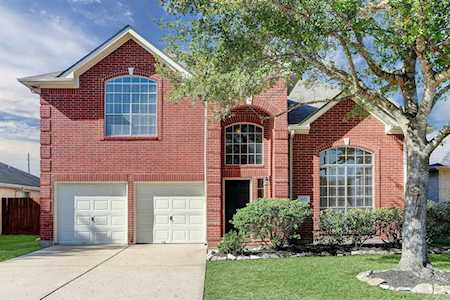 4322 Eaglewood Trail Dr Fresno, TX 77545