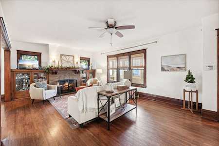 1009 Grand Avenue Saint Paul, MN 55105