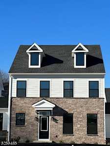 48 Willow Lane Parsippany-Troy Hills Twp., NJ 07054