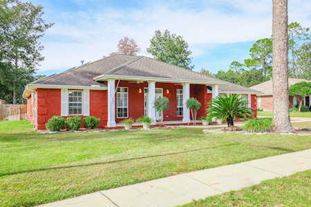 211 Emmett Dr Niceville, FL 32578