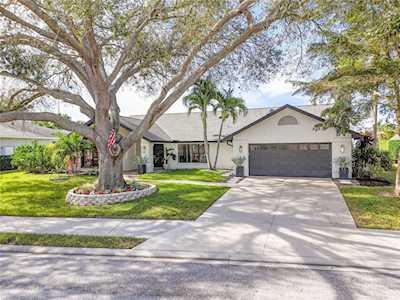 4726 Spring Meadow Ln Sarasota, FL 34233