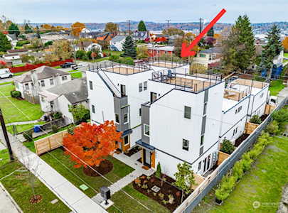 2911 13th Ave S Seattle, WA 98144