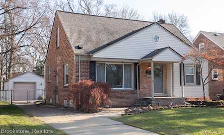 2514 N Connecticut Ave Royal Oak, MI 48073