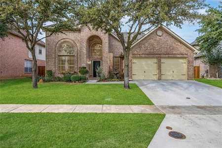 236 Patricia Lane Highland Village, TX 75077