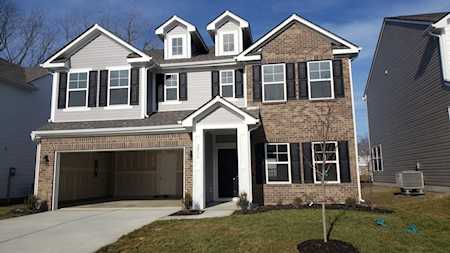 2916 Ruby Indianapolis, IN 46268