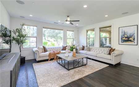 119 Kennard Irvine, CA 92618