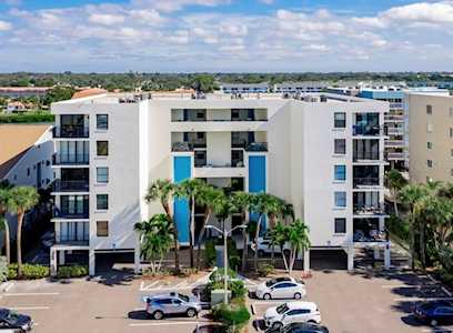 19931 Gulf Blvd #F1 Indian Shores, FL 33785