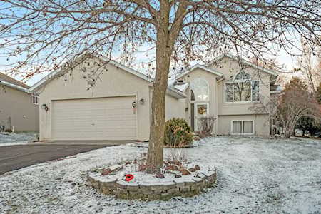 21247 Ilavista Way Lakeville, MN 55044